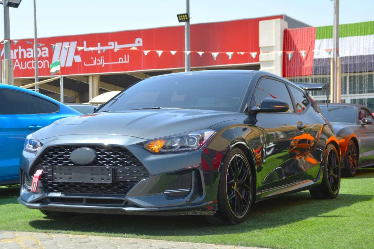 Hyundai Veloster - Image 8