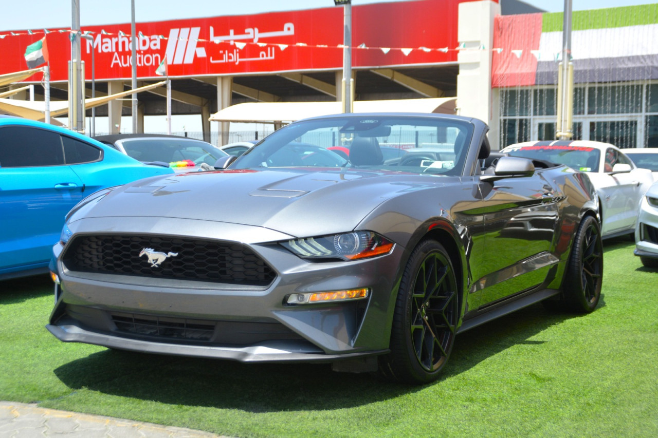 Ford Mustang - Image 4