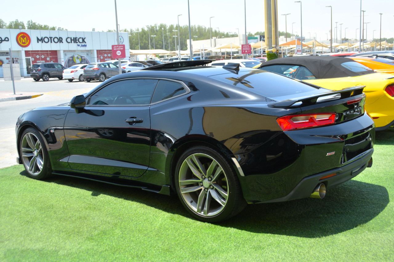 Chevrolet Camaro - Image 5