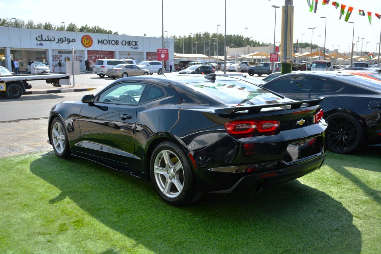 Chevrolet Camaro - Image 8
