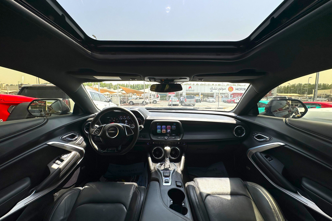 Ford Mustang - Image 10