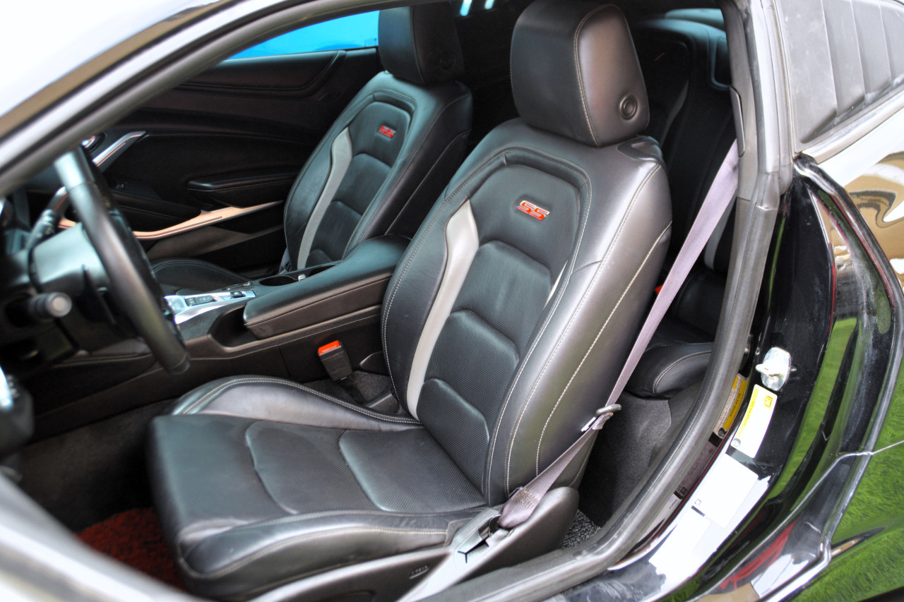 Chevrolet Camaro - Image 7