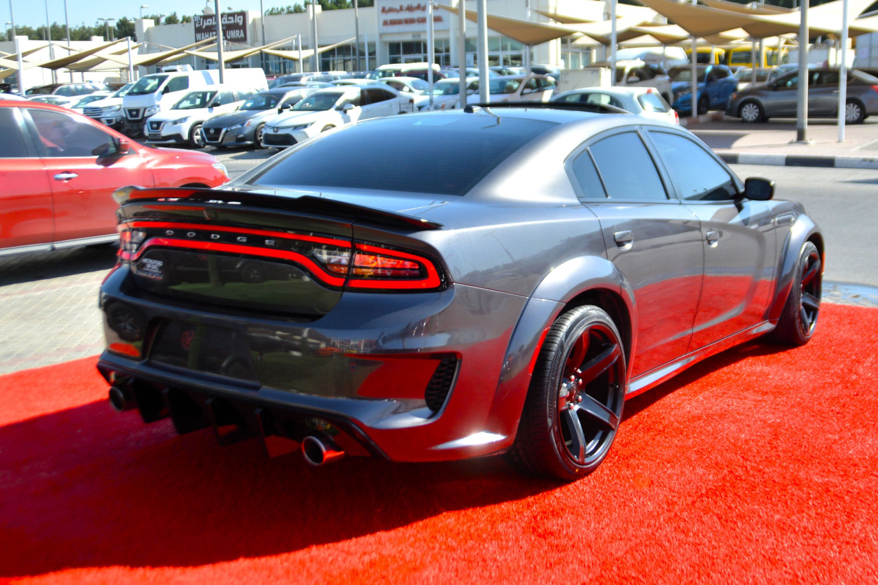 Dodge Charger - Image 5