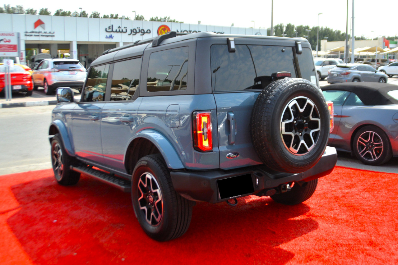 Ford Bronco - Image 7
