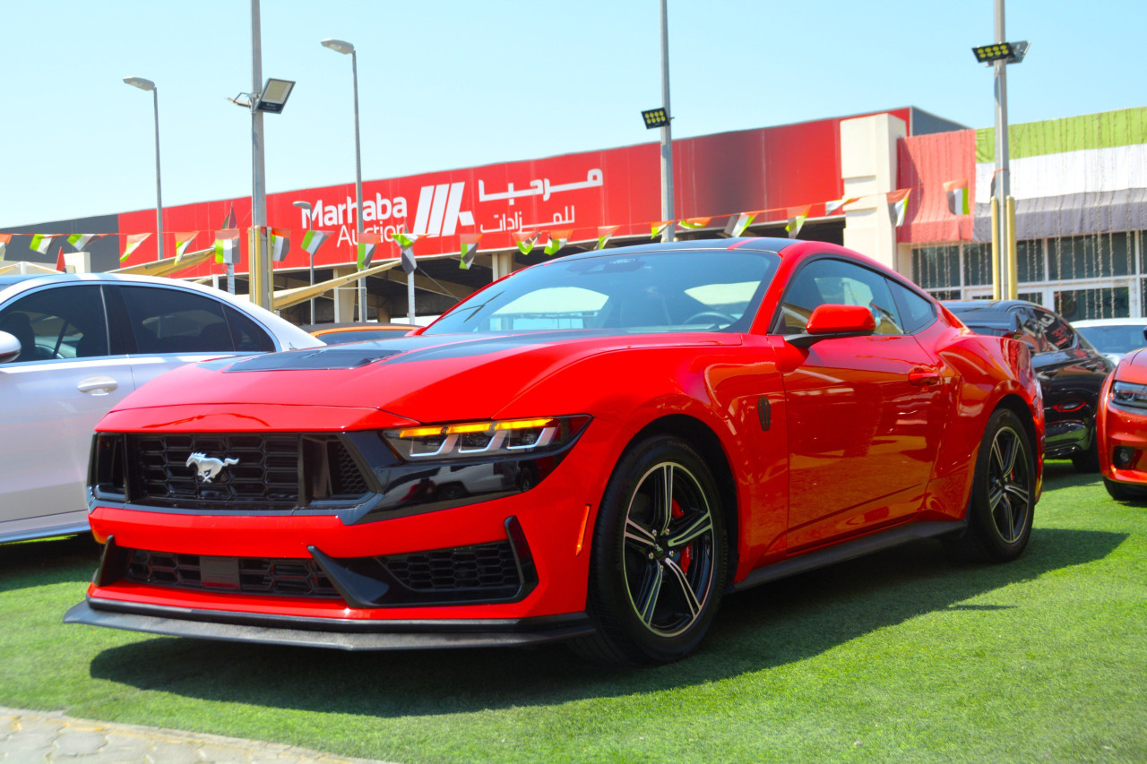 Ford Mustang - Image 6