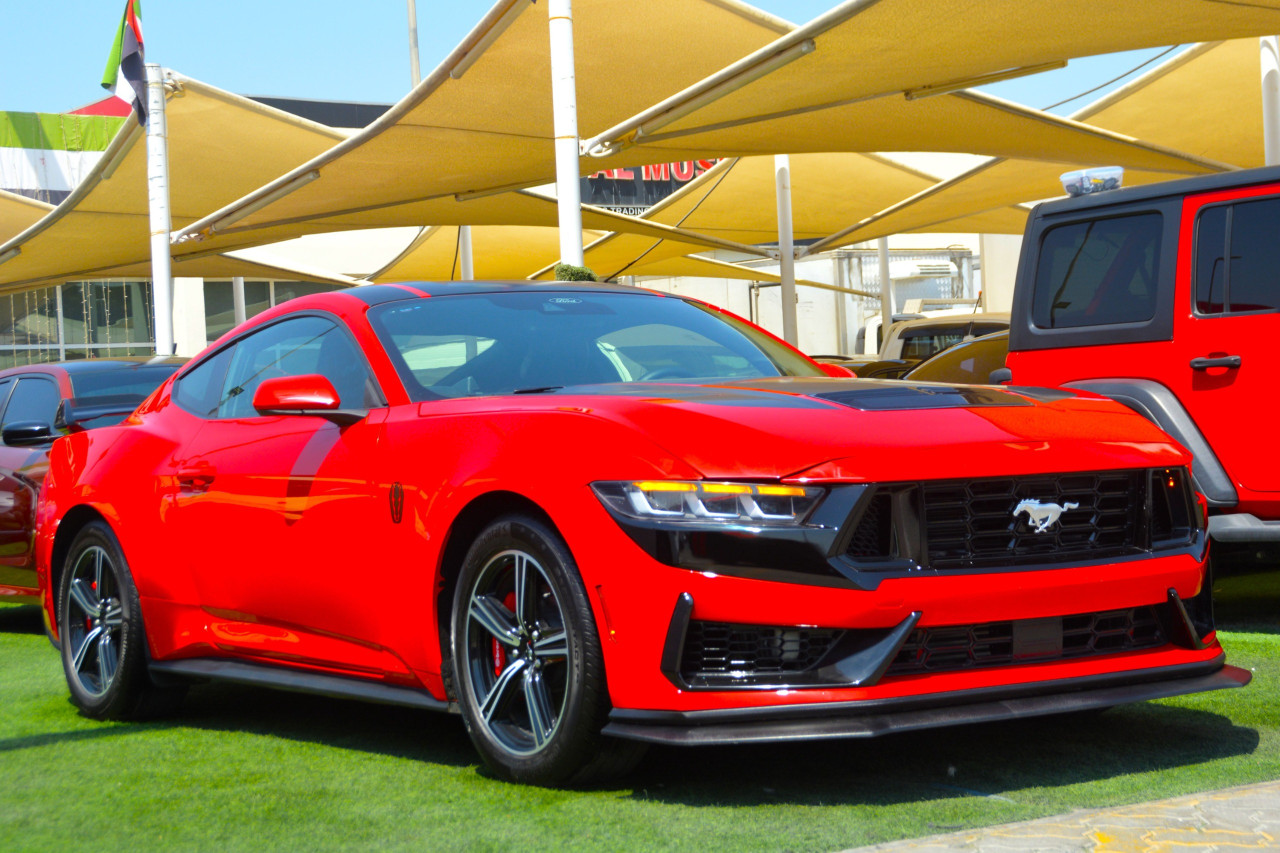 Ford Mustang - Image 5
