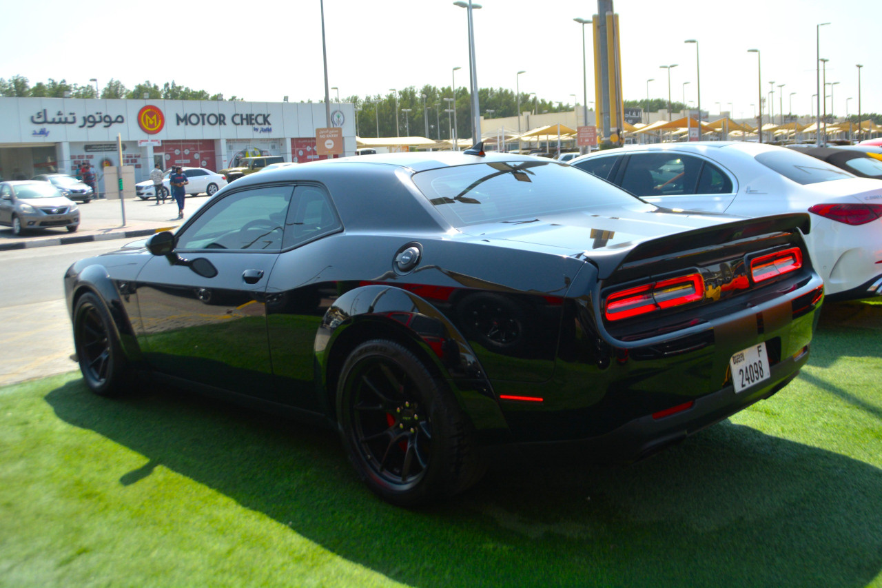 Dodge Challenger - Image 6
