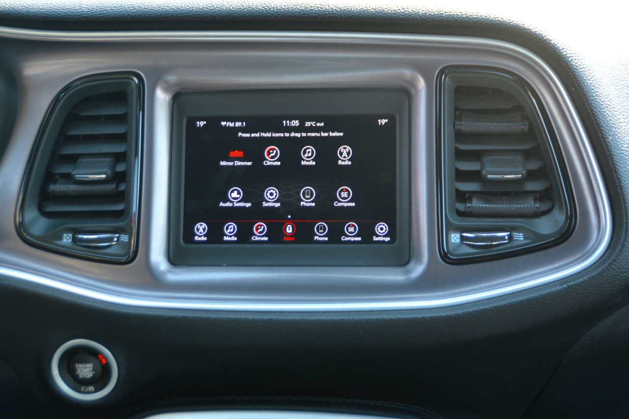 Dodge Challenger - Image 11