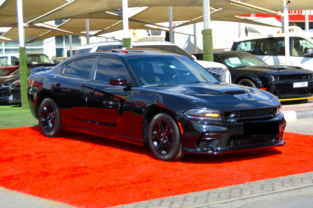 Dodge Charger - Image 4