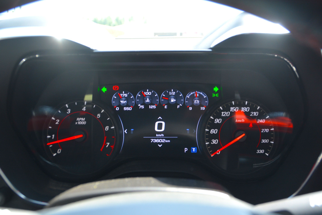 Chevrolet Camaro - Image 11