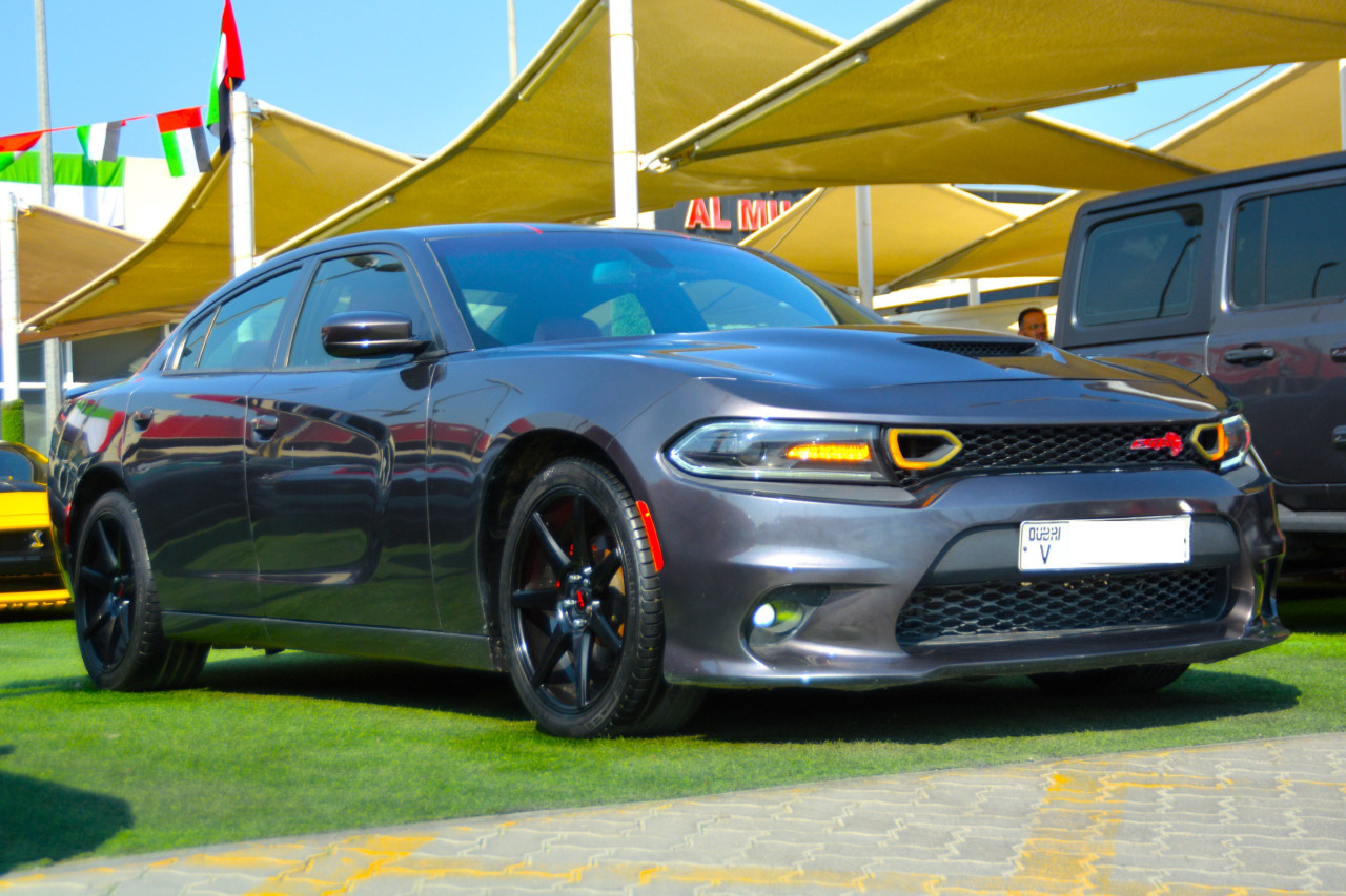 Dodge Charger - Image 6