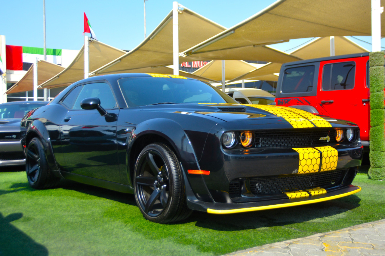 Dodge Challenger - Image 5