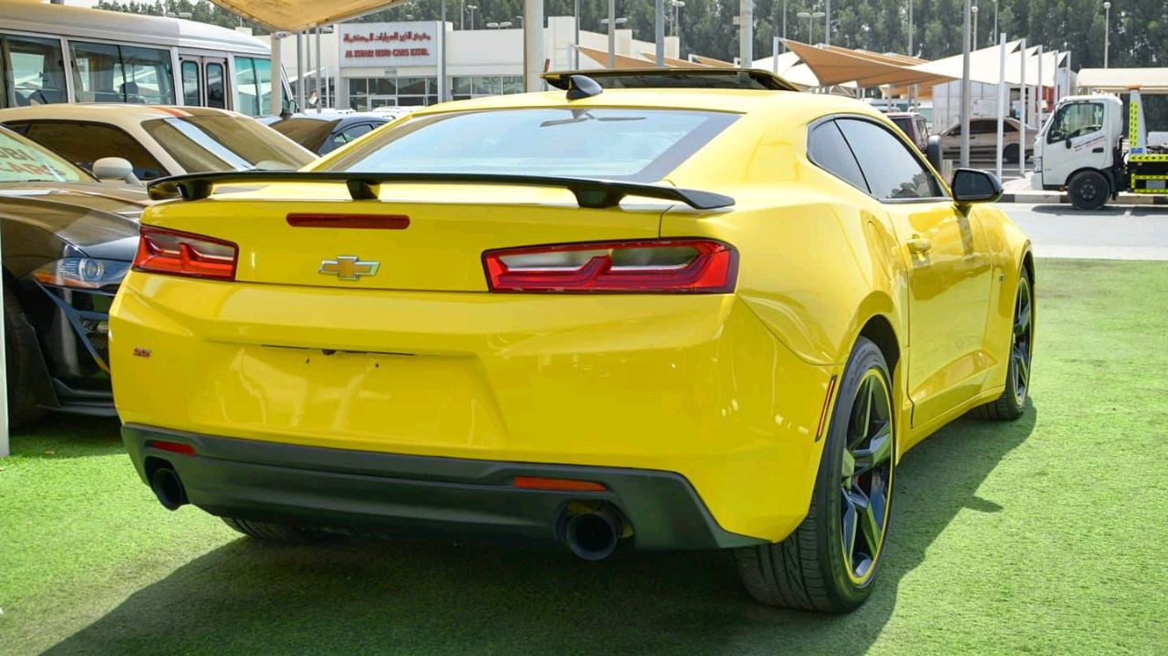 Chevrolet Camaro - Image 8
