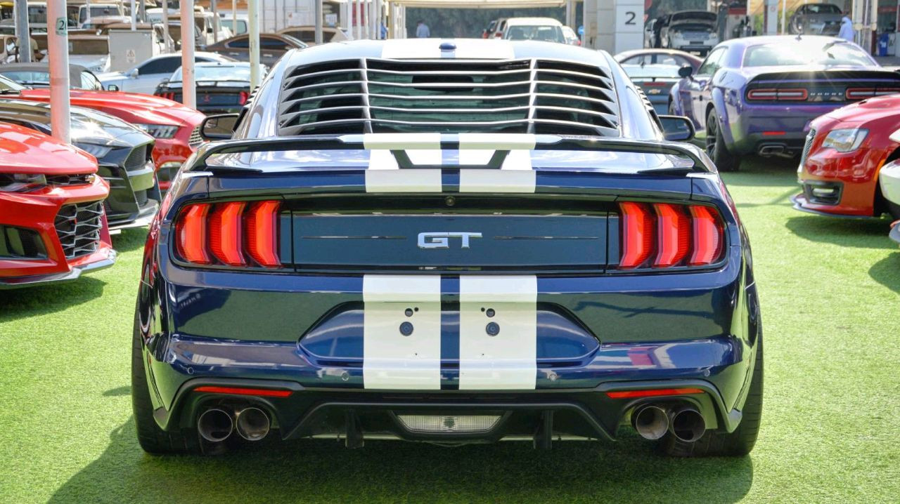 Ford Mustang - Image 5