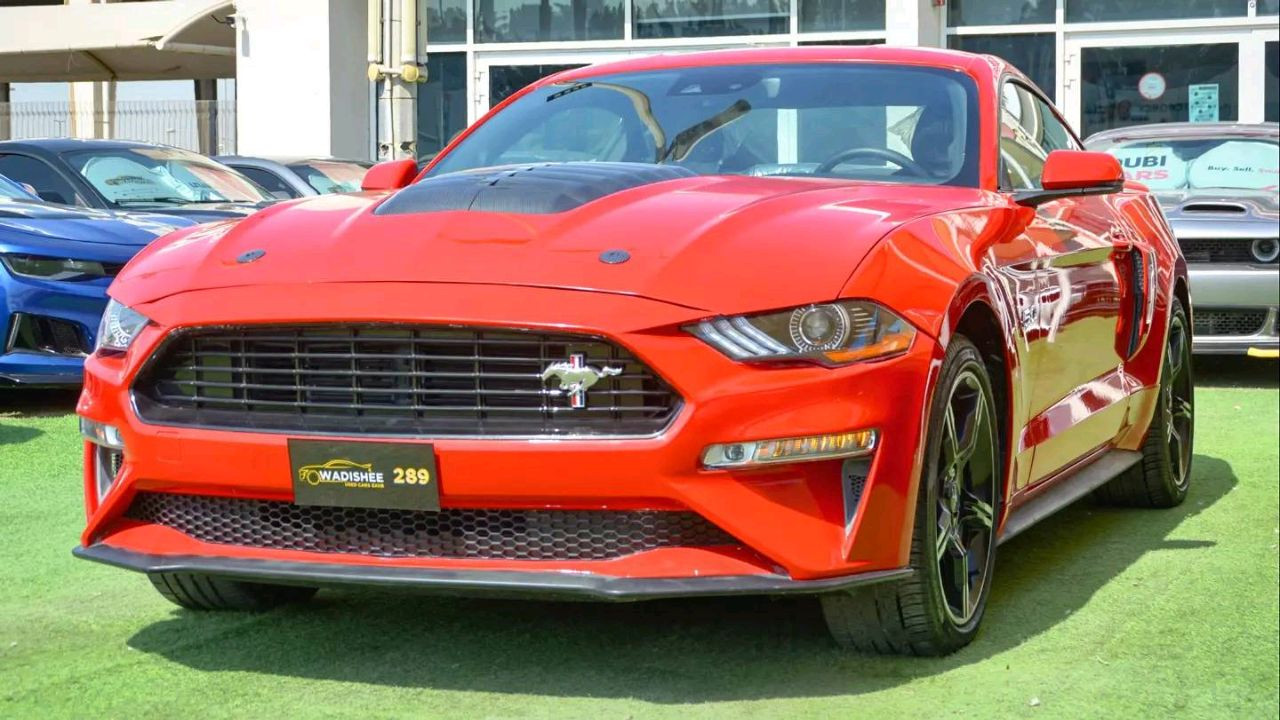 Ford Mustang - Image 5