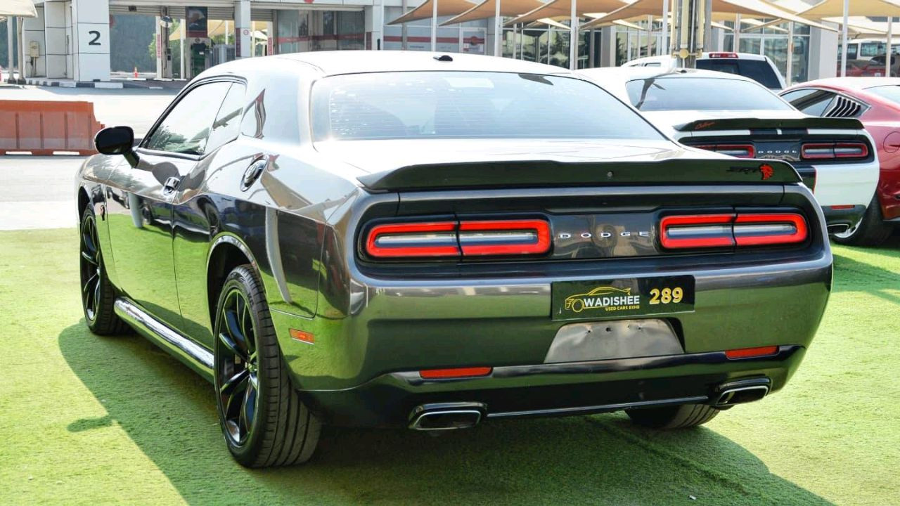Dodge Challenger - Image 7
