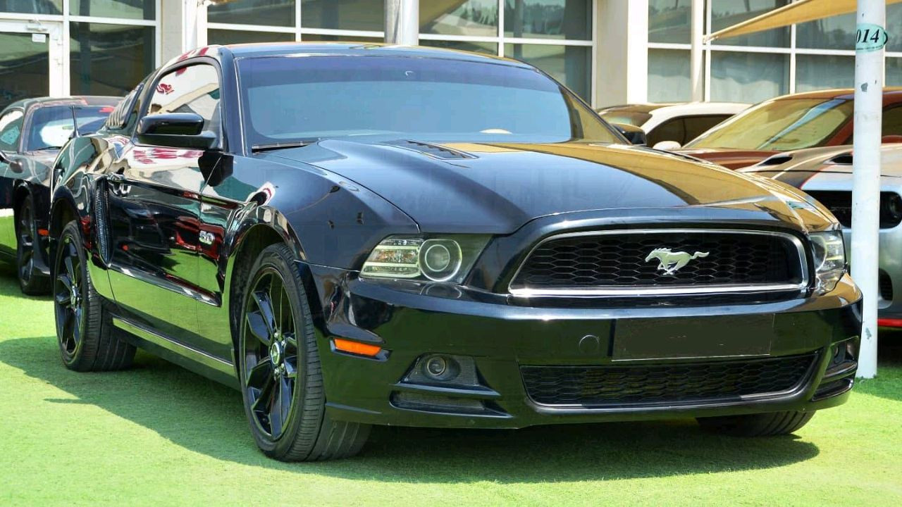 Ford Mustang - Image 3