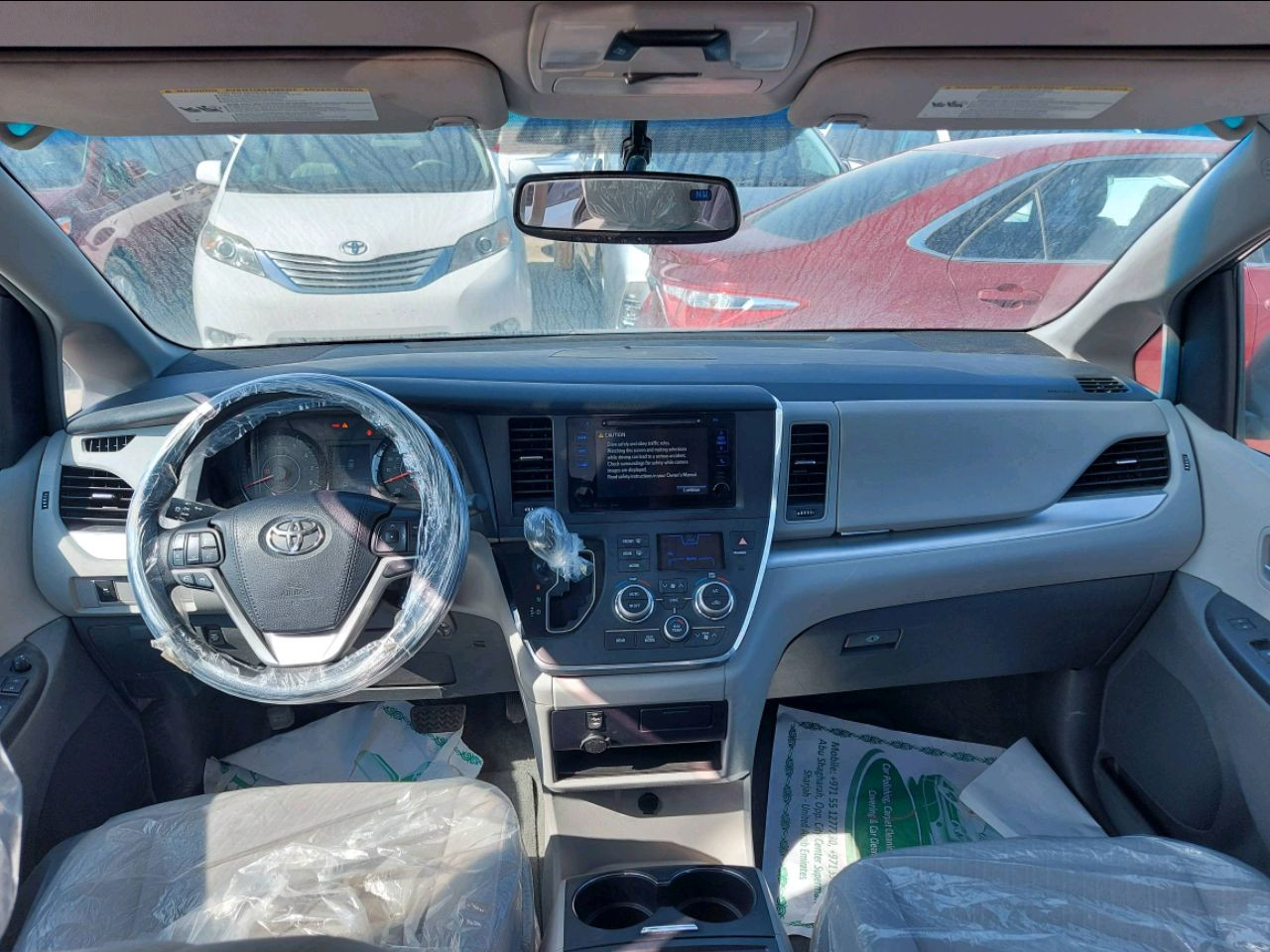 Toyota Sienna - Image 4