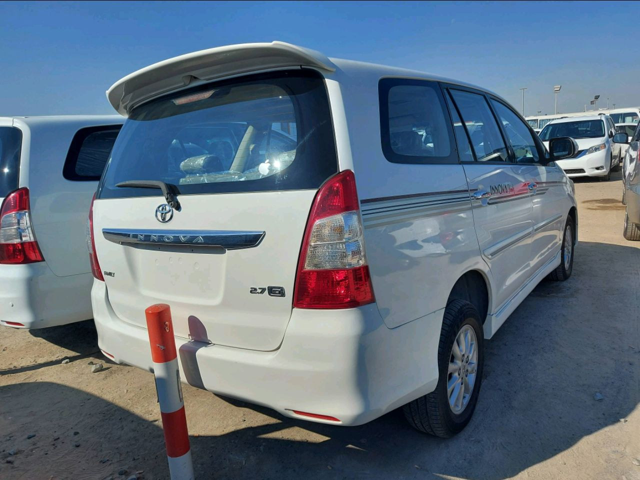 Toyota Innova - Image 2