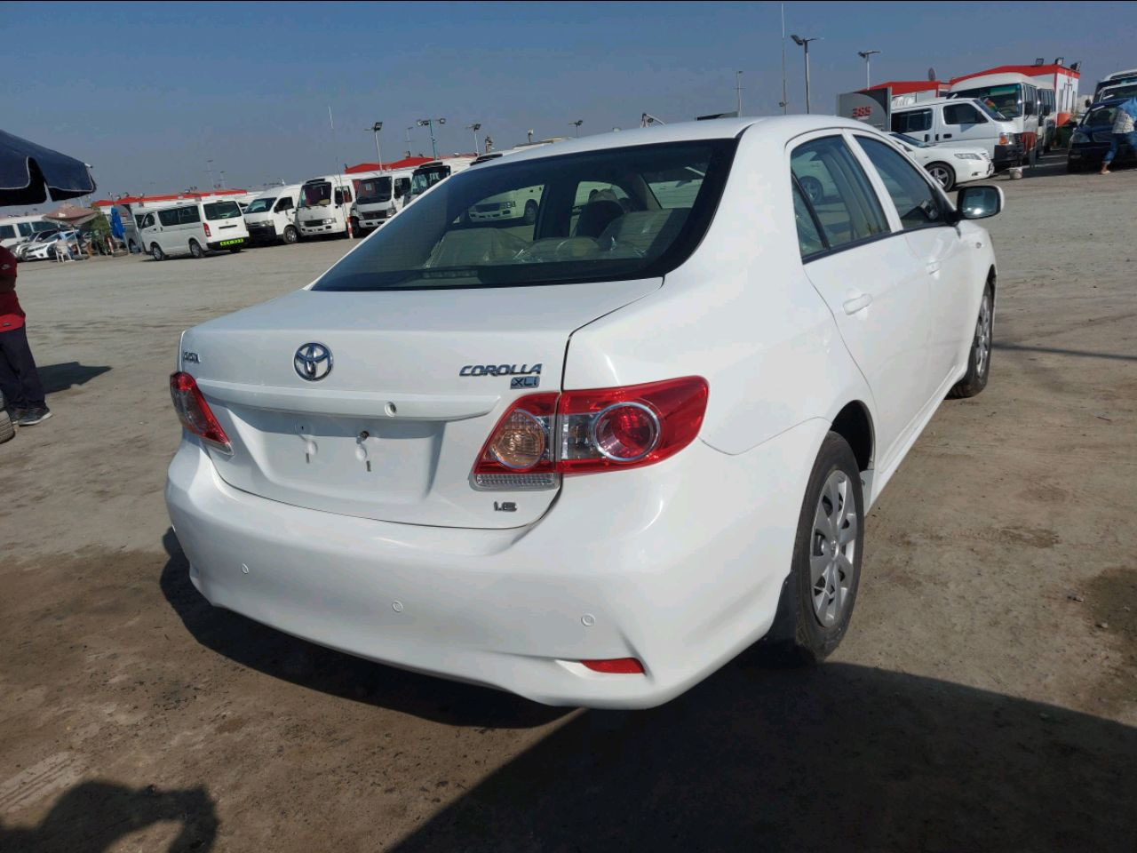 Toyota Corolla - Image 2