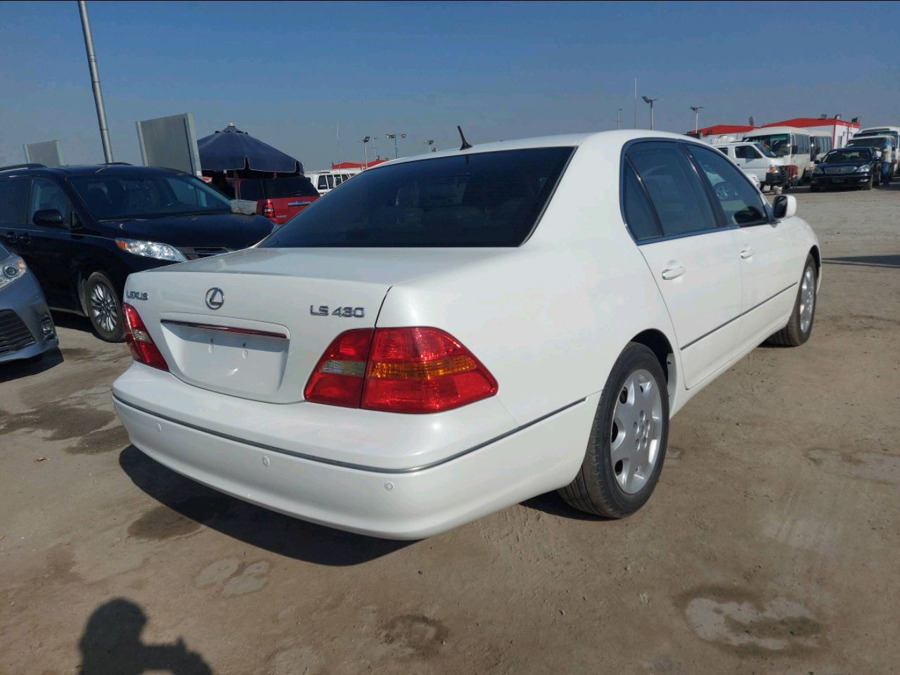 Lexus LS-Series - Image 3