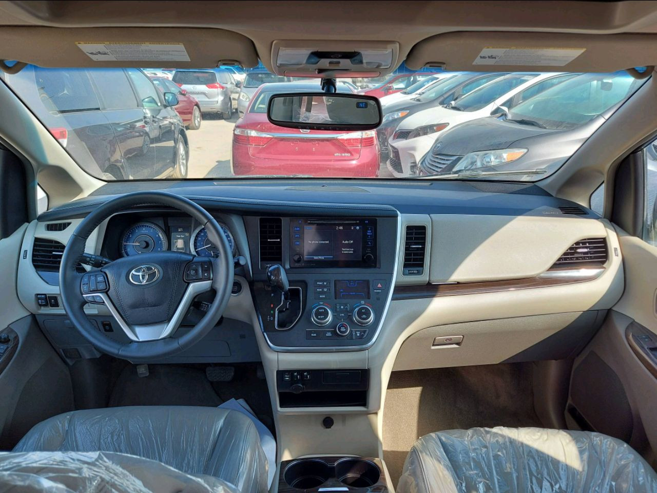 Toyota Sienna - Image 4