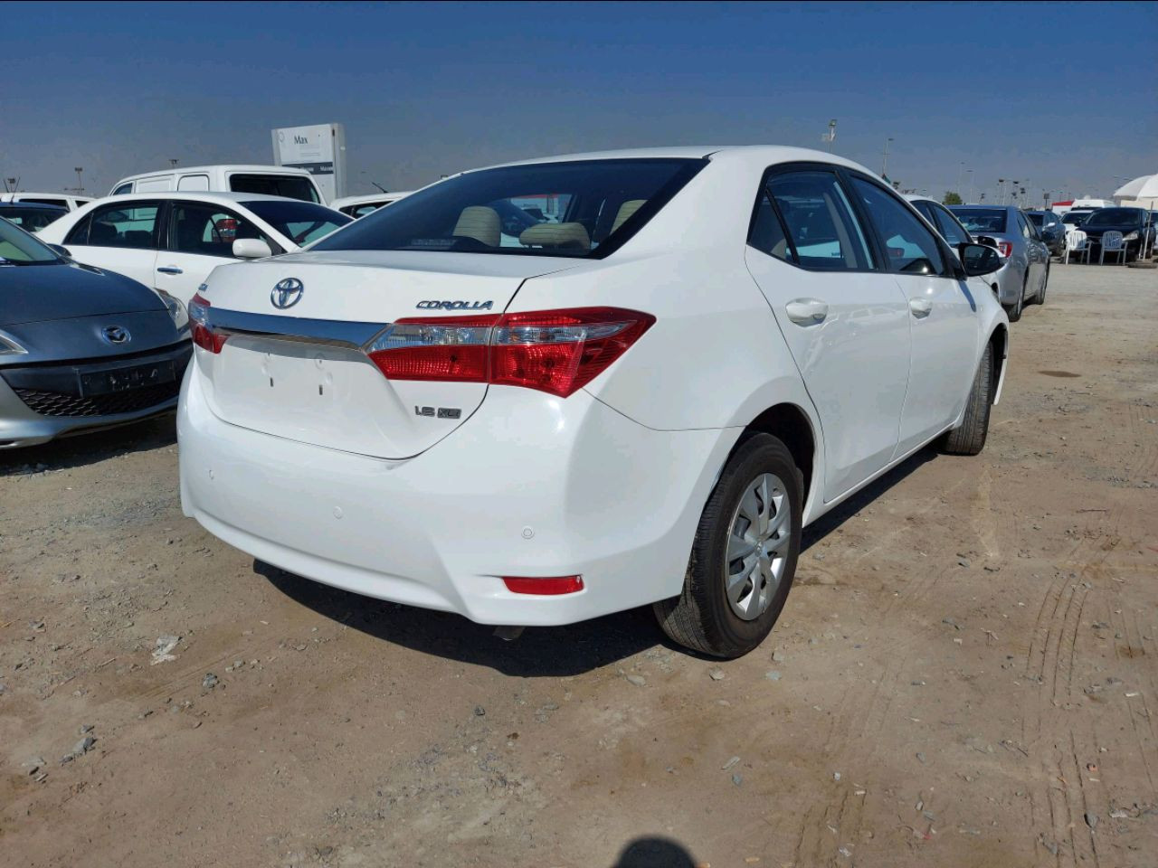 Toyota Corolla - Image 3