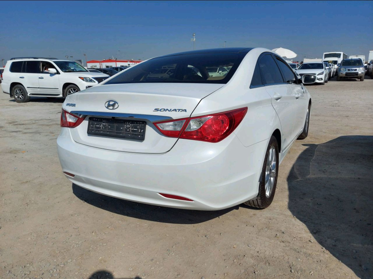 Hyundai Sonata - Image 3