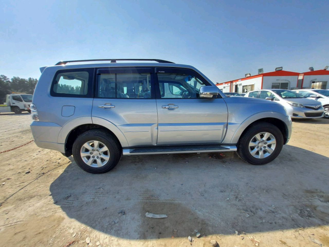 Mitsubishi Pajero - Image 5