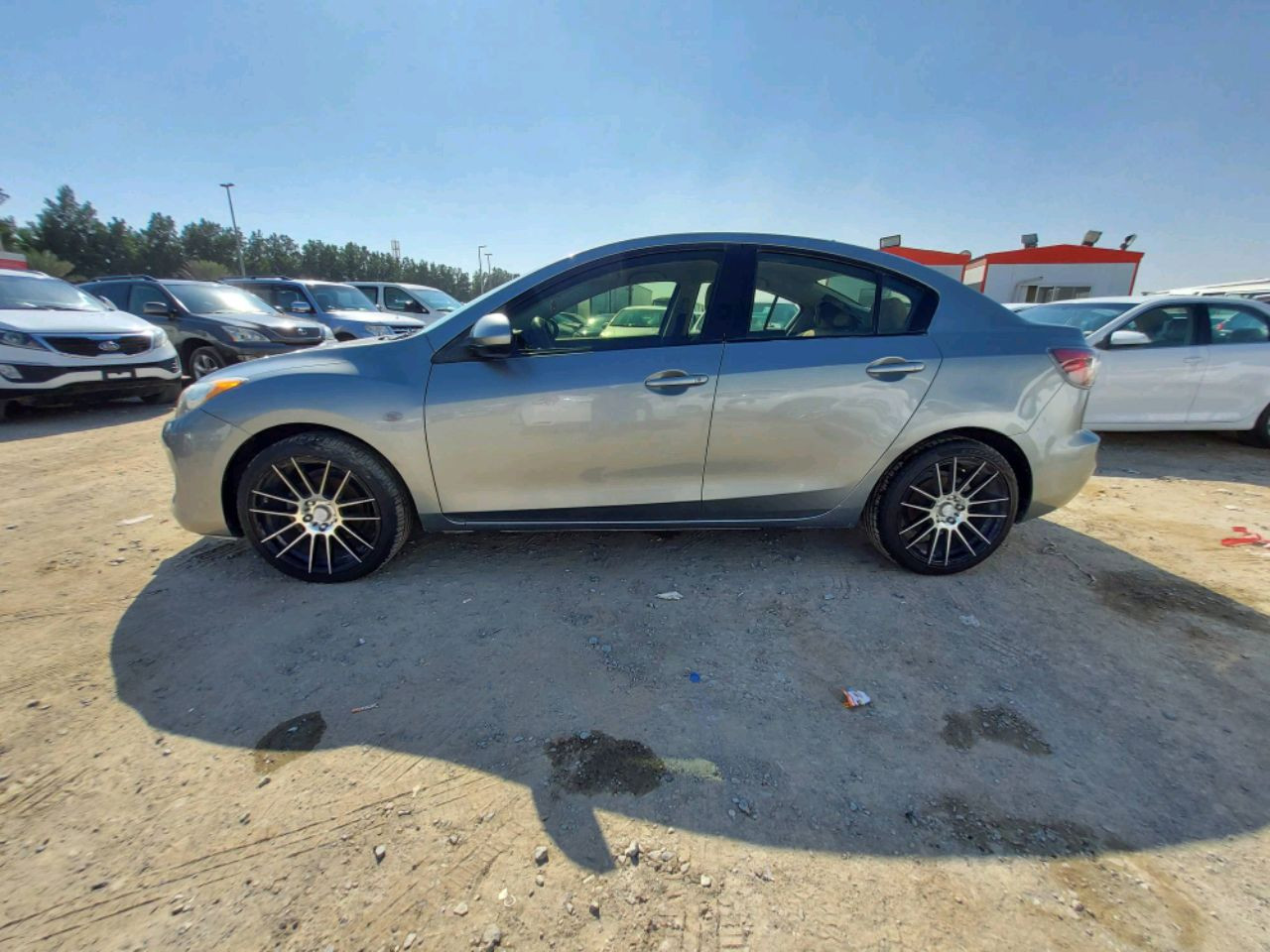 Mazda 3 - Image 5