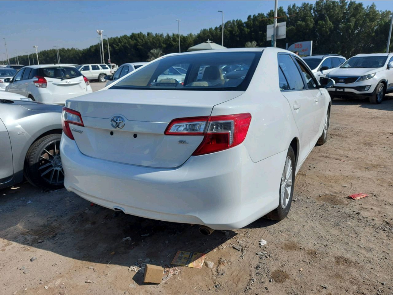 Toyota Camry - Image 2