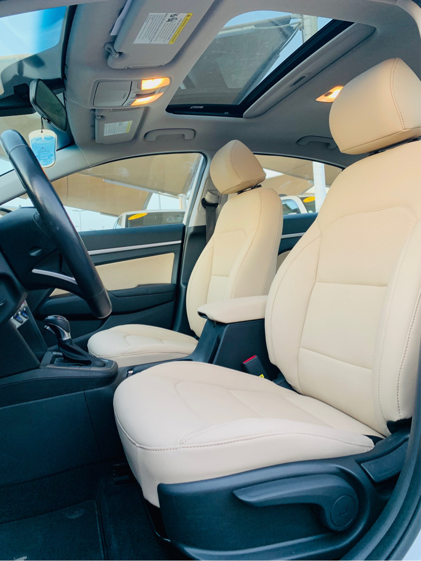 Hyundai Elantra - Image 17