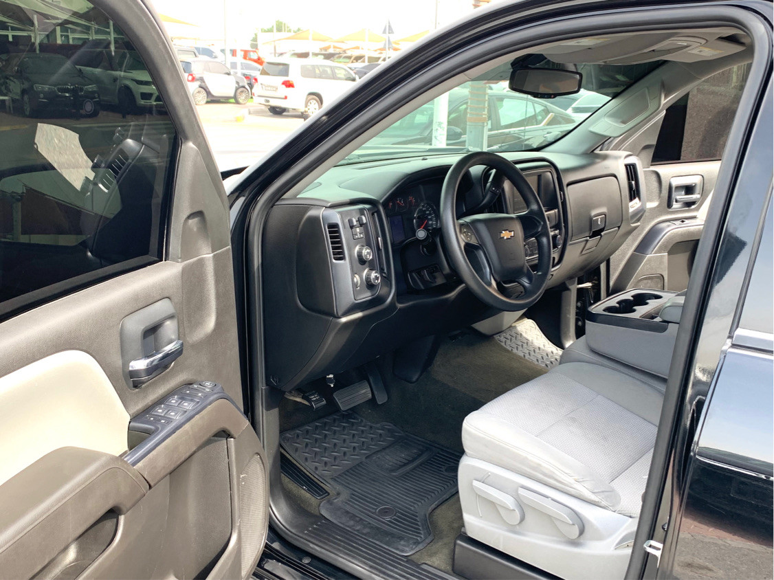 Chevrolet Silverado - Image 8