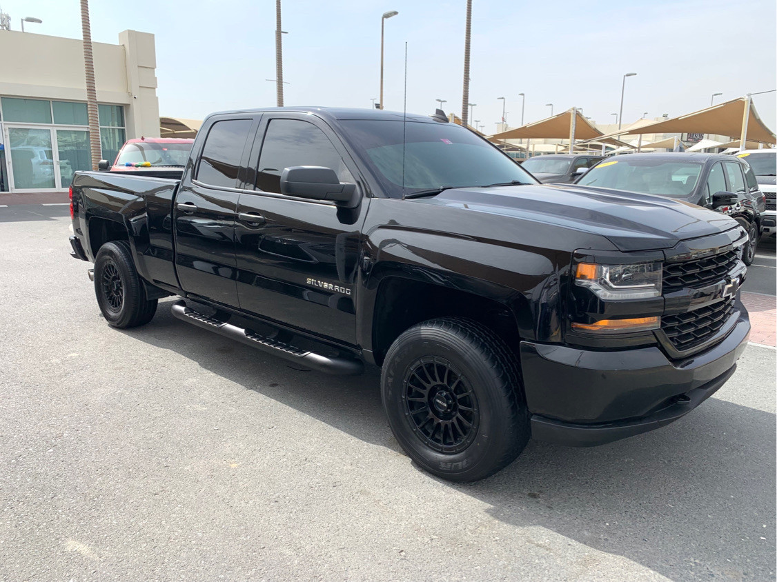 Chevrolet Silverado - Image 4