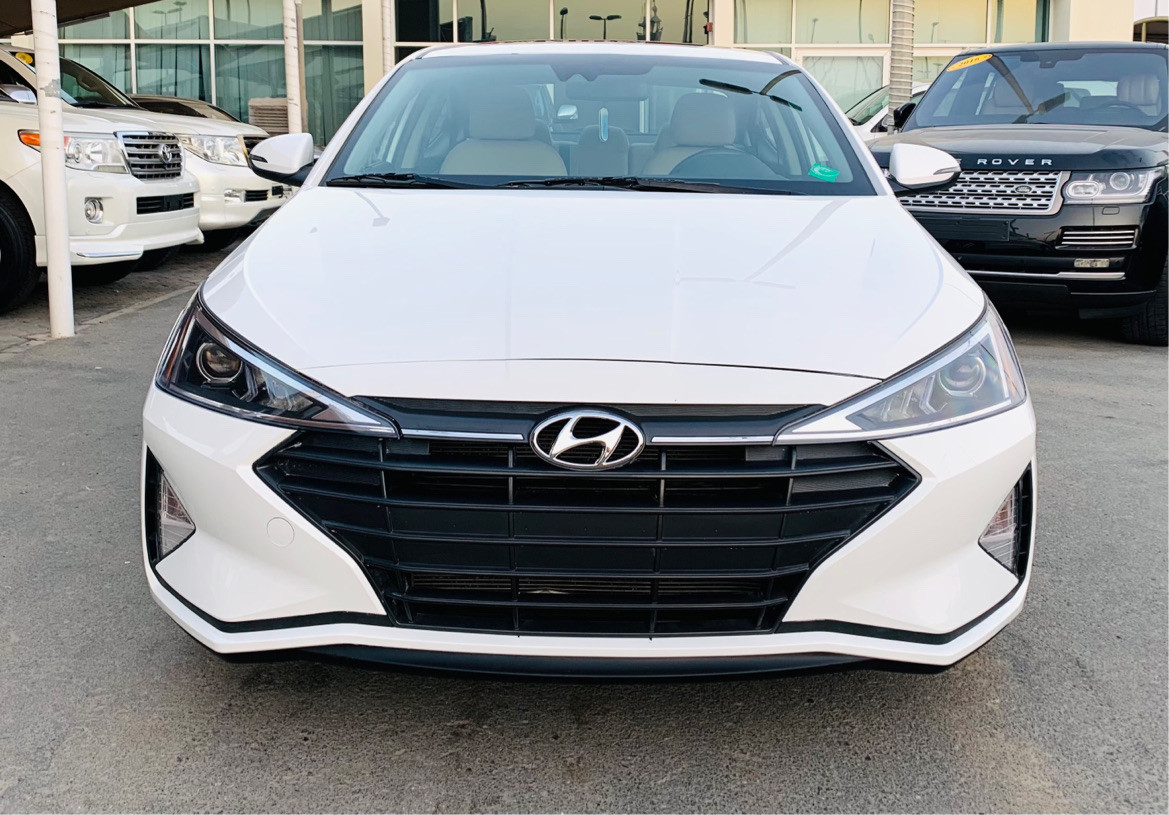 Hyundai Elantra - Image 4