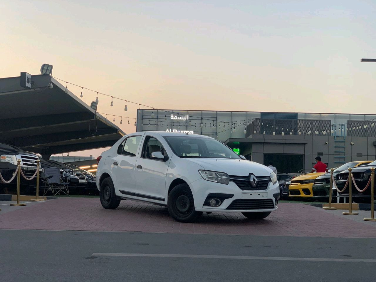 Renault Symbol - Image 8