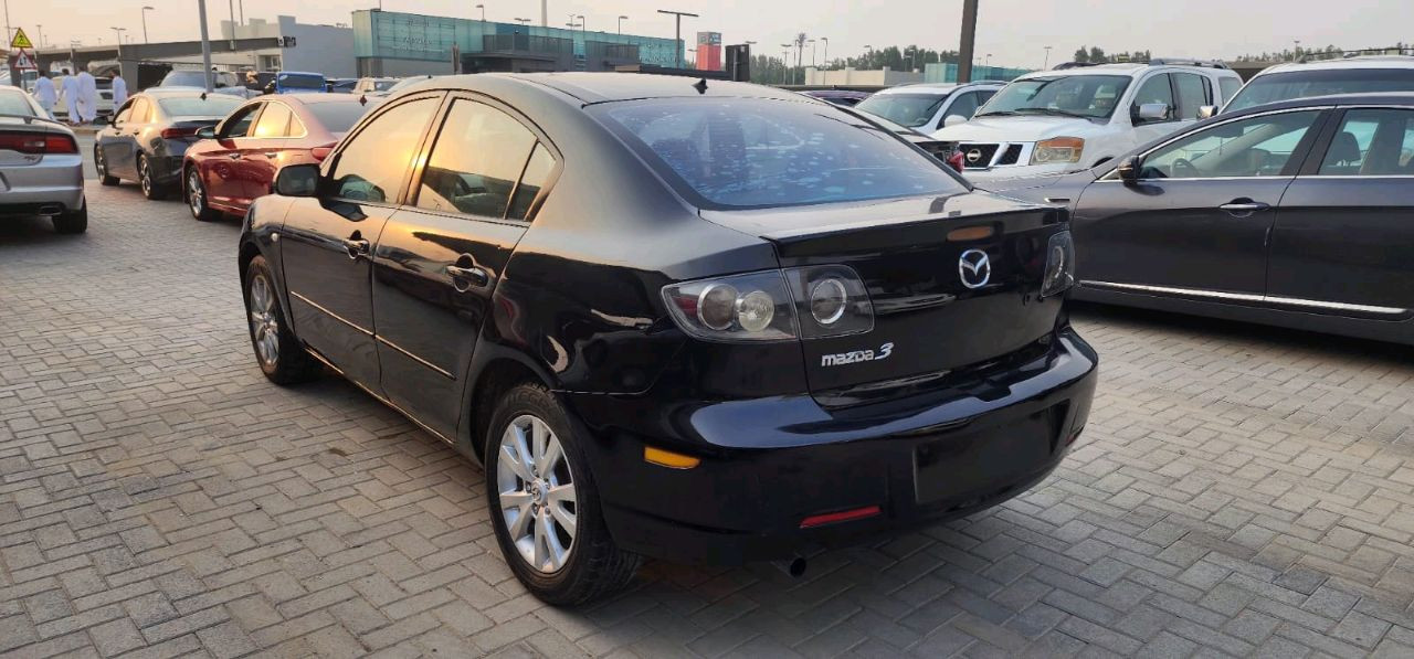 Mazda 3 - Image 8