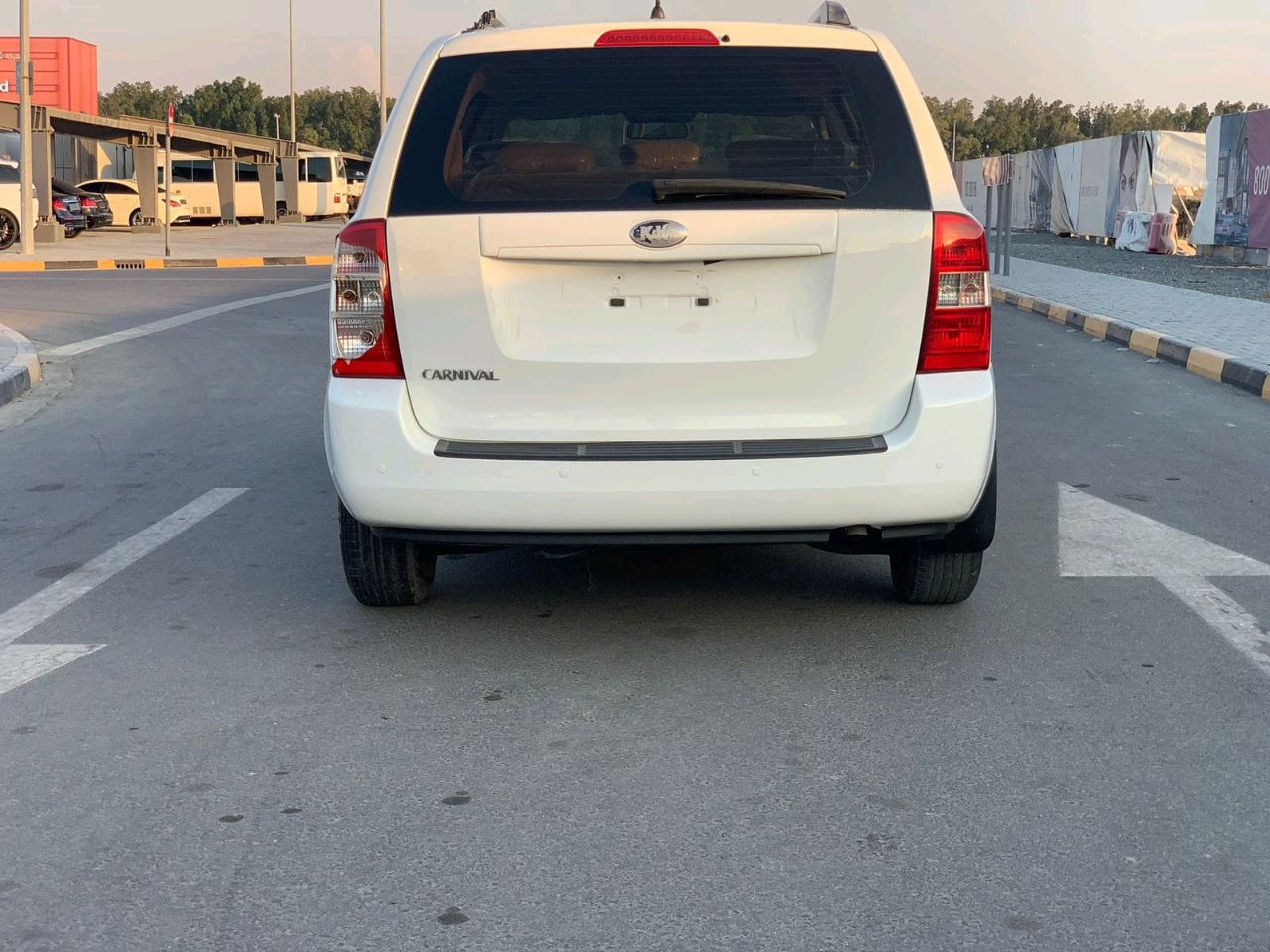 KIA Carnival - Image 8