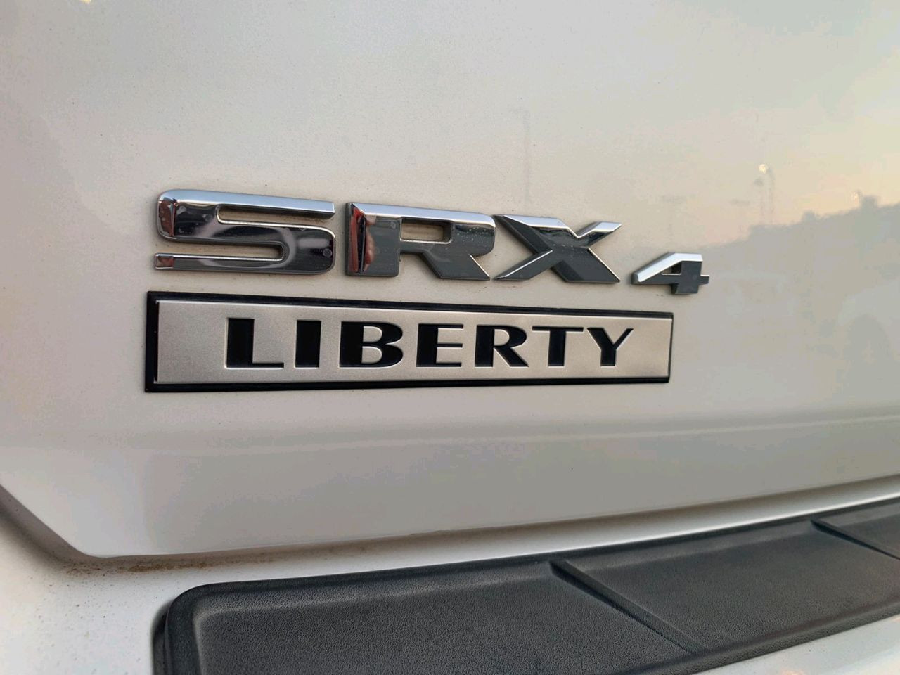 Cadillac SRX - Image 8