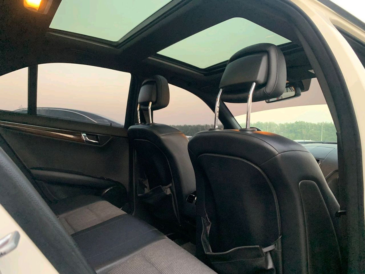 Mercedes Benz C-Class - Image 9