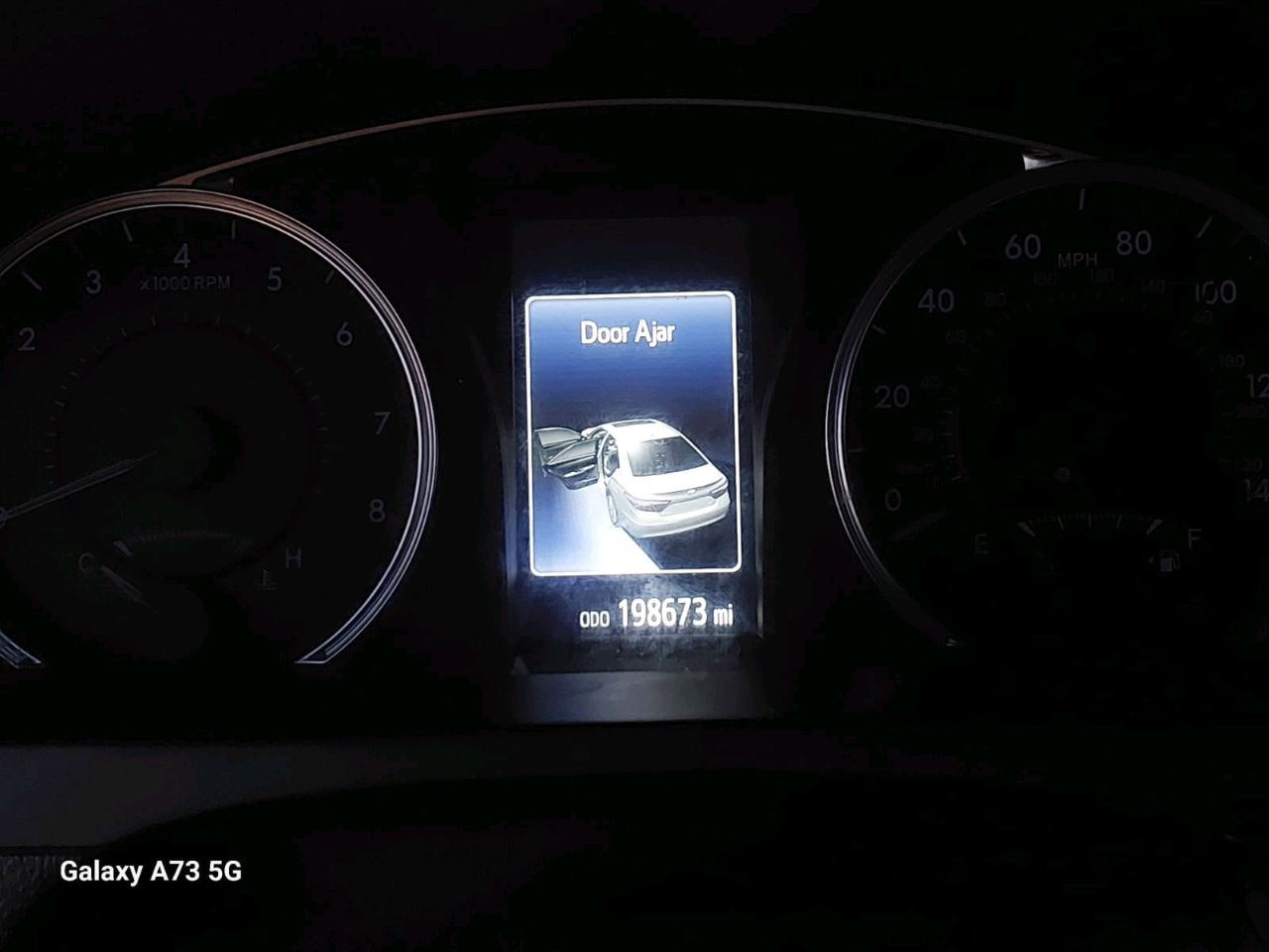 Toyota Camry - Image 9