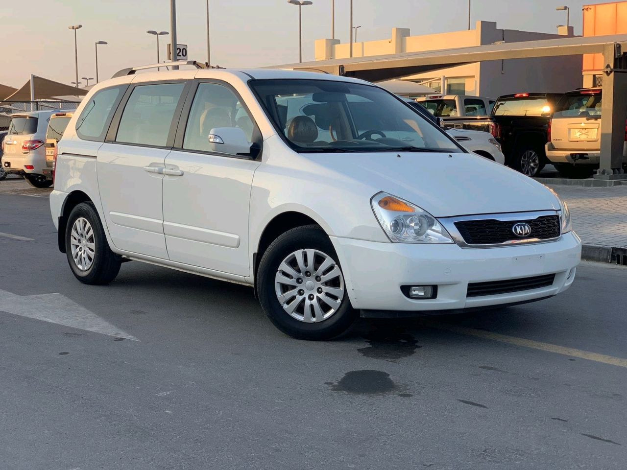 KIA Carnival - Image 7