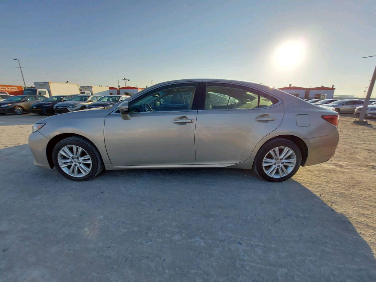 Lexus ES-Series - Image 4