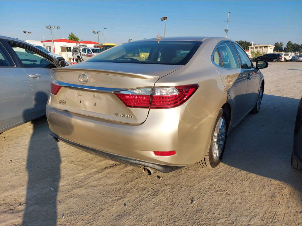 Lexus ES-Series - Image 2