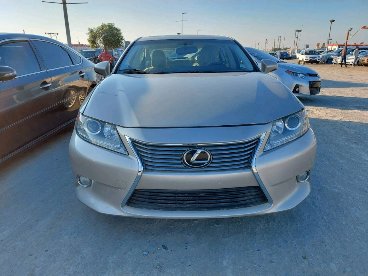 Lexus ES-Series - Image 3