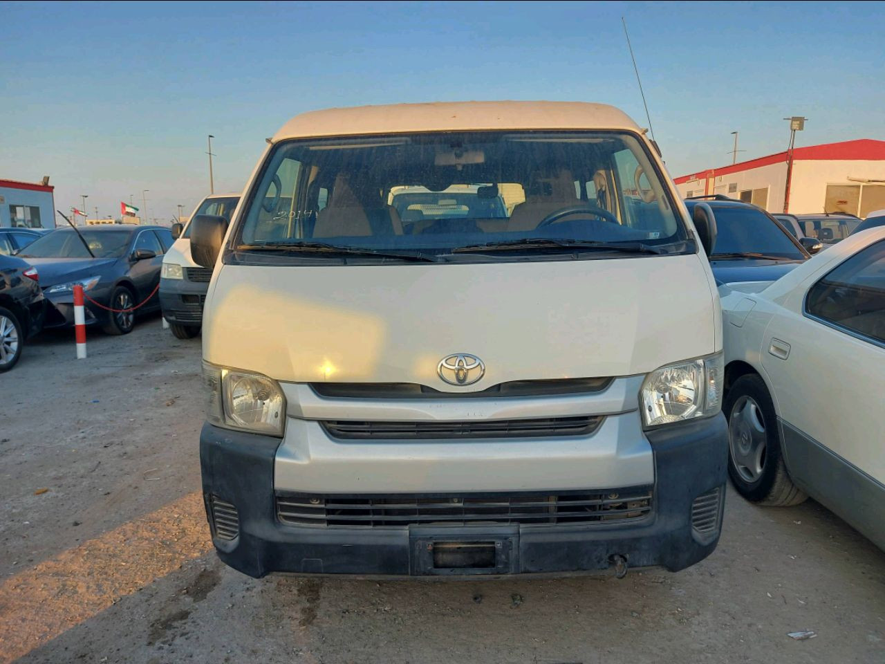 Toyota Hiace - Image 3