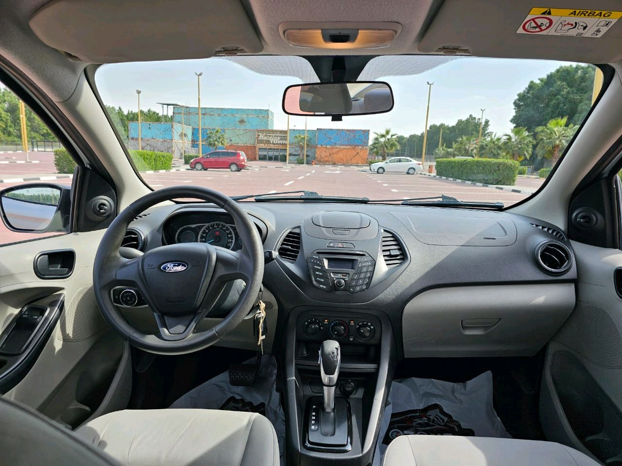 Ford Figo - Image 12