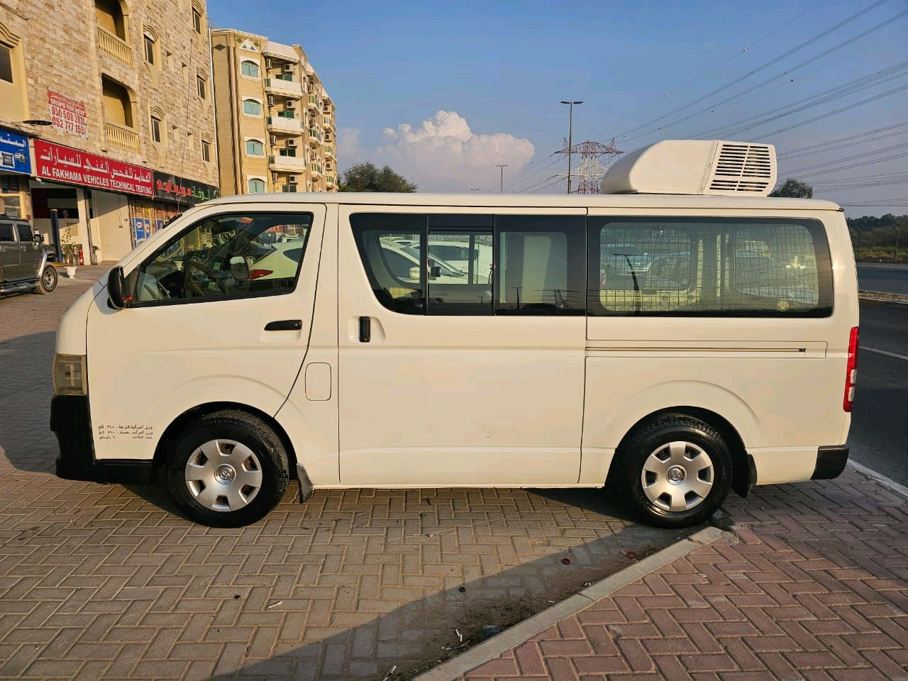 Toyota Hiace - Image 7