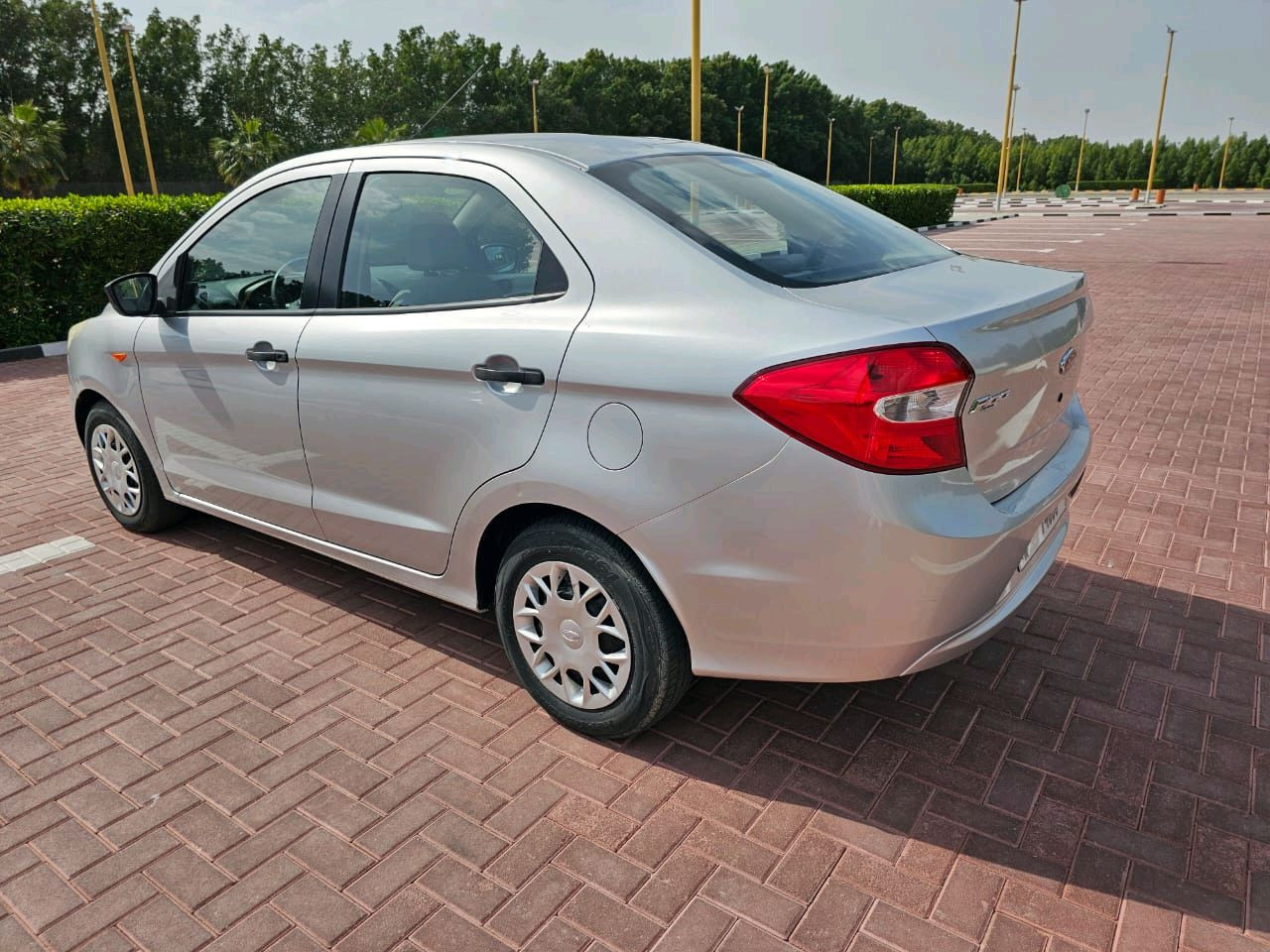 Ford Figo - Image 7