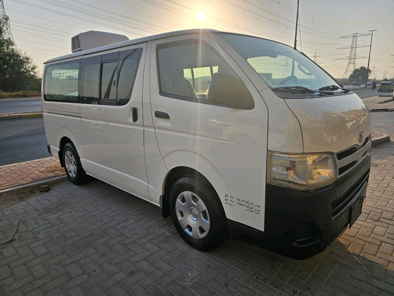 Toyota Hiace - Image 3